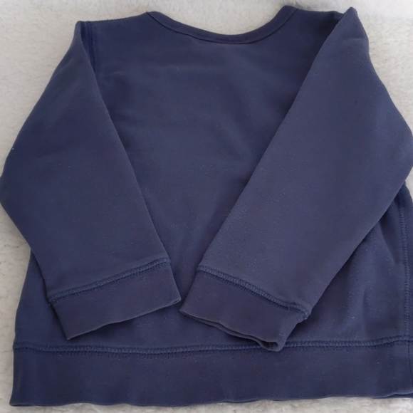 6/$20 Kids winter sweater - Picture 3 of 4